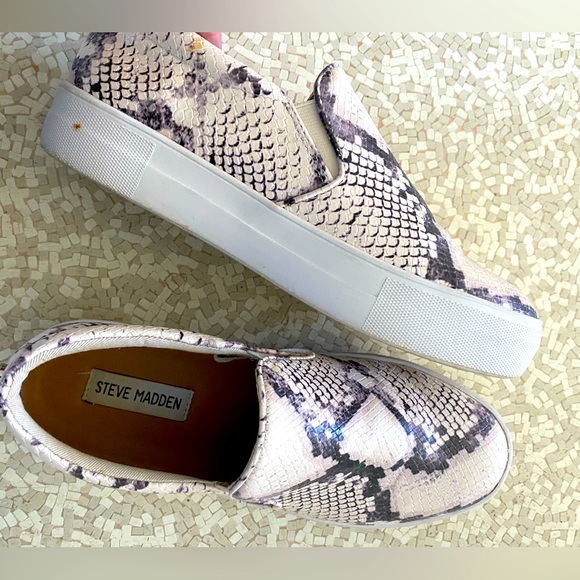 Steve madden shoes - Picture 2 of 4